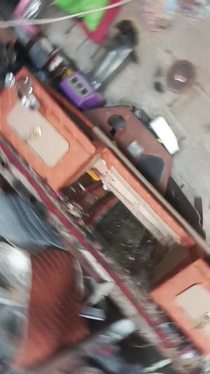 يوجد عمل دشبول حسب الطلب مان وسكانيه وشفل اقجم والبي وفالفو العنوان بغداد المعامل سوق الباويه الاتصال. ***********
