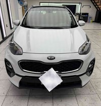 ورحمه الله وبركاته سبورتج خليجي موديل 2020للبيع السيارة ماشيه73الف كيل...