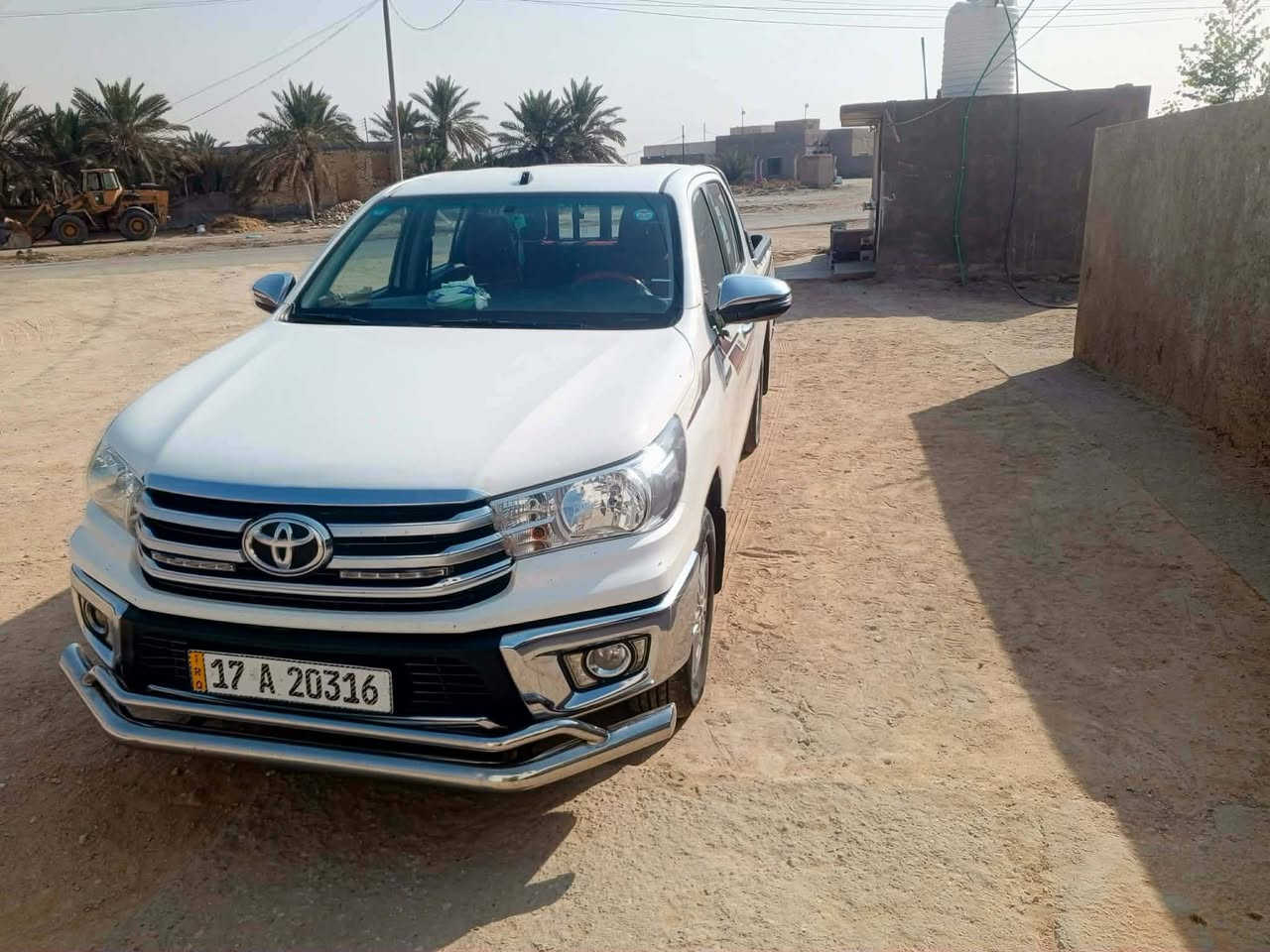 السلام عليكم بيكم هايلوكس ناصي فول باب اول للبيع سياره مكفوله كفاله عامه مواصفاته كير اوتماتيك درع امامي هوك خلفي رقم مثنى انكليزي 
مثبت سرعه  حساس خلفي كامله خلفي
كشافات بالمرأه كشافات ضباب كراسي تبريد تدفئه
تبريد قطعتين حساس تأير 
مكان السياره السماوه تفاصيل اكثر/***********
