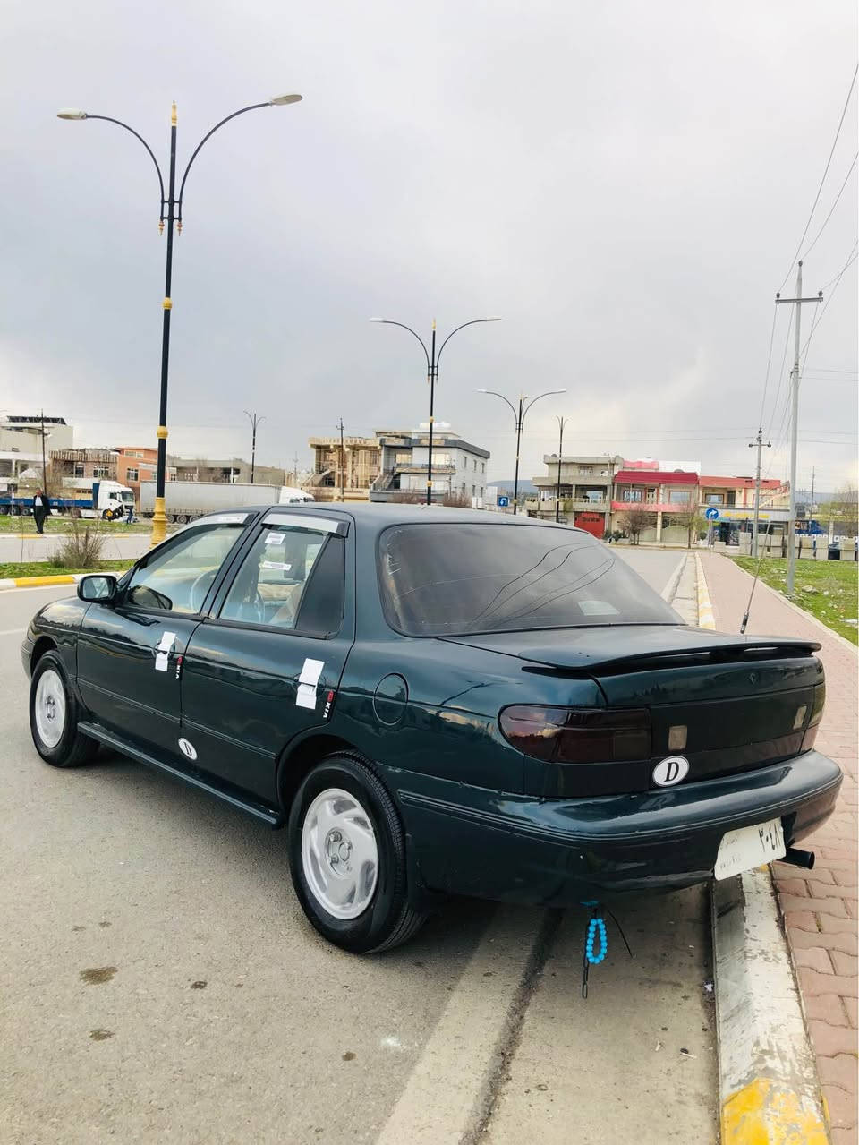 کیا سیڤیا تۆماتیک
 سیعری ٢٧گەڵا مجالێکی زۆر زۆر کەمی تیایە

مۆدێلی ٩٣ یە
تۆماتیک
ئاڕمی پلاستیکی سلێمانی 
هەردوو ڕەقەمەکەی ئەسڵیە
٤جام کارەبا
تەبریت لەسەر سویچ❄️
٤ تایەو ویلی لۆک لۆکی بیلادی لەژێردایە
باڵی سەرسنوقی بیلادیە

کامل پەمپە لەسەر ساخی
بەبێ دەعم و لێدراو 
هەیکەل و دەماری لەسەر بیلادە

پێش و دوام تازە داگرتووە
چرکەی تیا نیە
چرکەیەک و ٥ گەڵا ببڕە

مەکینە و گێڕی لۆک لۆکە 
سەوت و بوخار و دوکەڵ هەمووی بەشەرت

ئاڕم و ئەوەلیات و موس و بڕاوە بەشەرت

سیعری ٢٧گەڵا مجالێکی زۆر زۆر کەمی تیایە

شوێن: زەڕایەن

***********
***********ڤایبەر و واتساپی لەسەرە دار بنديهكان, السليمانية
