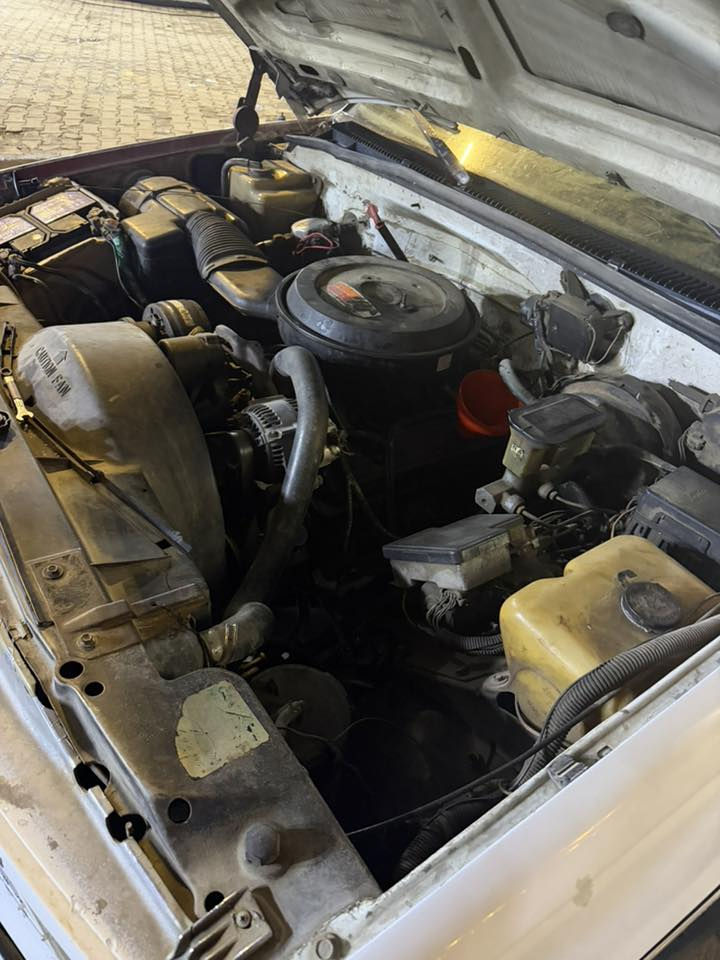 بهبهان موديل 95 رقم ديالى خصوصي  بيها هزه جديدة تحويل مباشر راعيها بالبصرة وتحويل بالبصرة المكينة كايمة كايمة بدي نظيف السعر 23 قفل للاتصال *********** مكاني بصرة مقابيل ساحة سعد
