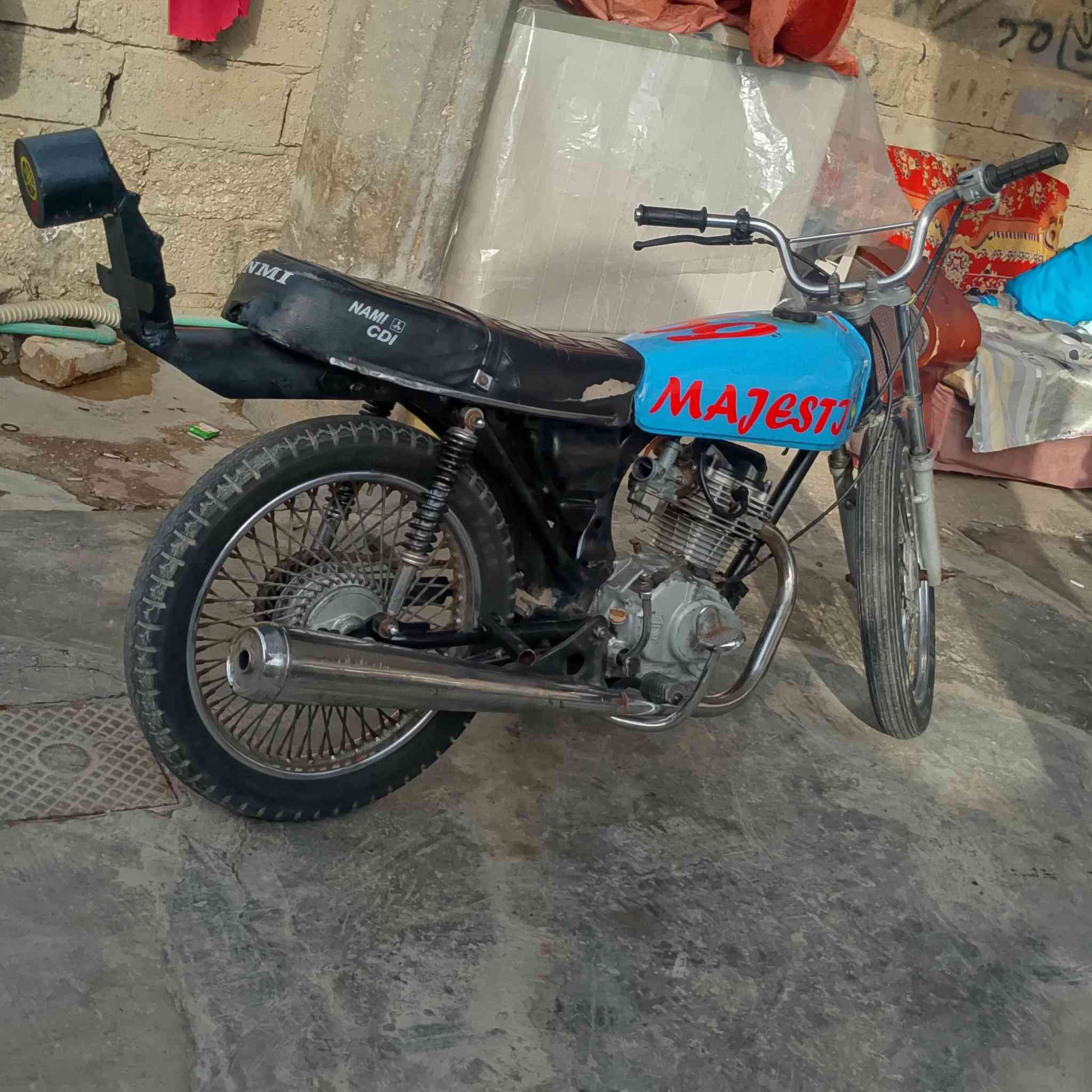 سلام عليكم دراجه تايكر حربي2020 كلك مكفوله من سرقه بيع او مراوس بنامه دراجه نضيفه خير من الله 300 قفل قفل مكاني بابل سده الهنديه


**إذا كنت صاحب هذا الإعلان وتريد حذفه لأي سبب، رجاءا أرسل رسالة إلى الدعم الفني**