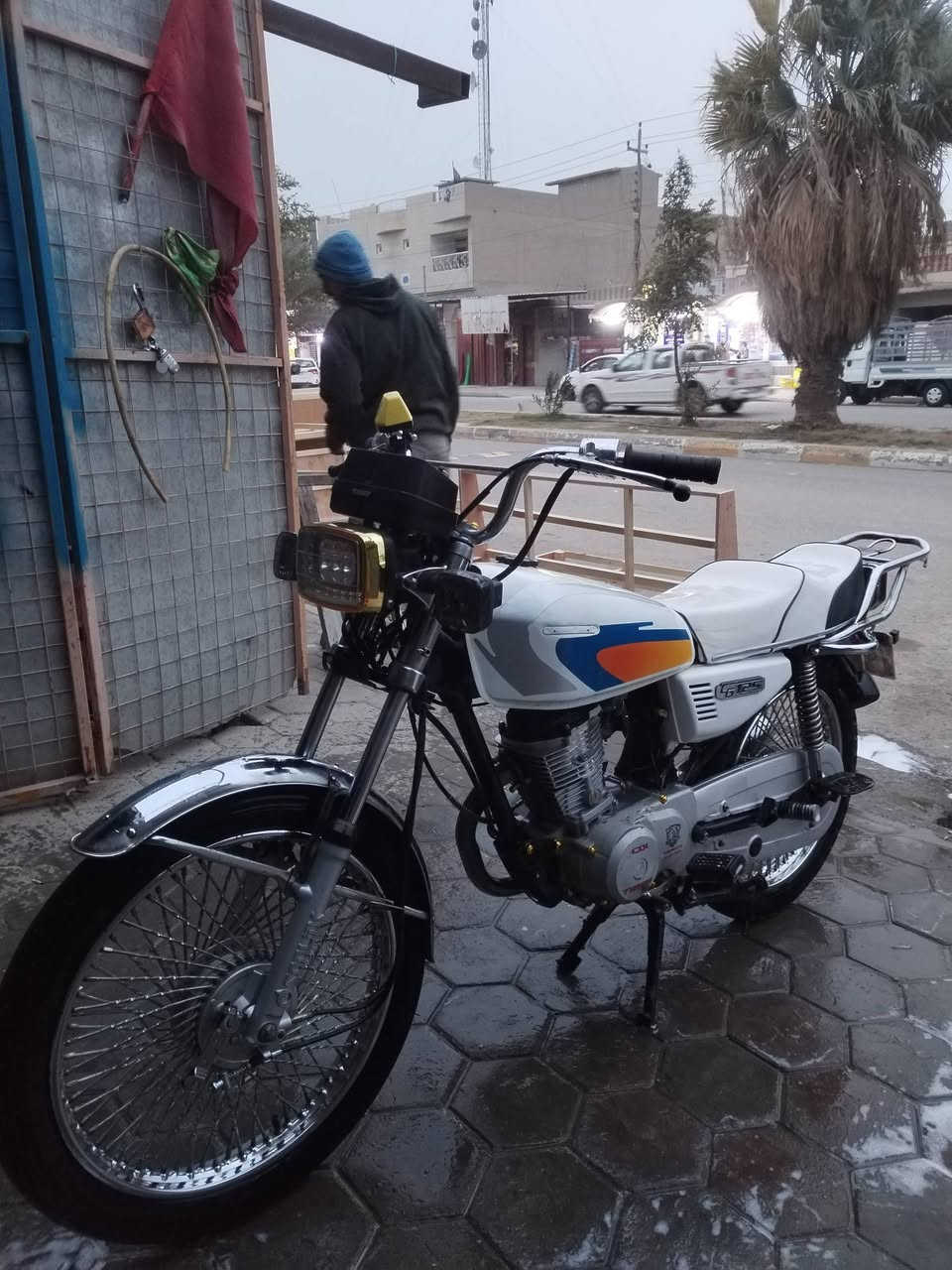 دراجه اربعه كير للبيع موديل 2020 السعر 400وبيهه مجال مكاني بلحفريه الرقم ***********
