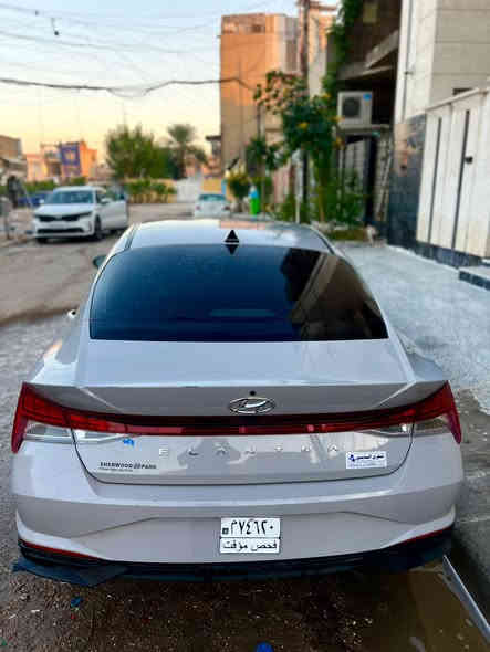 السلام عليكم النترا 2023 وارد كندي لون اسمنتي فاتح المميز السياره فول مواصفات شاشة متصلة ديجتال سايد بريك دكمة داخل ابيض ثلجي السياره ماشيه 31mi محرك 2000دوش كشنات جلد وتدفئة هواي بيه مواصفات بعد بيه قطعتين تبديل جاملغ يمنة وبنيد مكان حي اور 
 ***********
