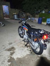 دراجه للبيع شاصي مكفول ومحرك شلامجه ولباقي كله سيد خلدون السعر 750 وبي...