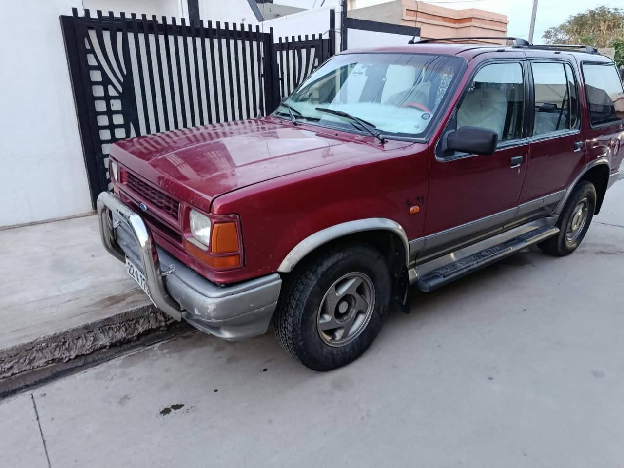 ‎موديل 93 السعر 36 بيها مجل مكان كركوك محرك 3000 الف دفتر بانزين موجود سيارة شرط ***********‎ كركوك, العراق
