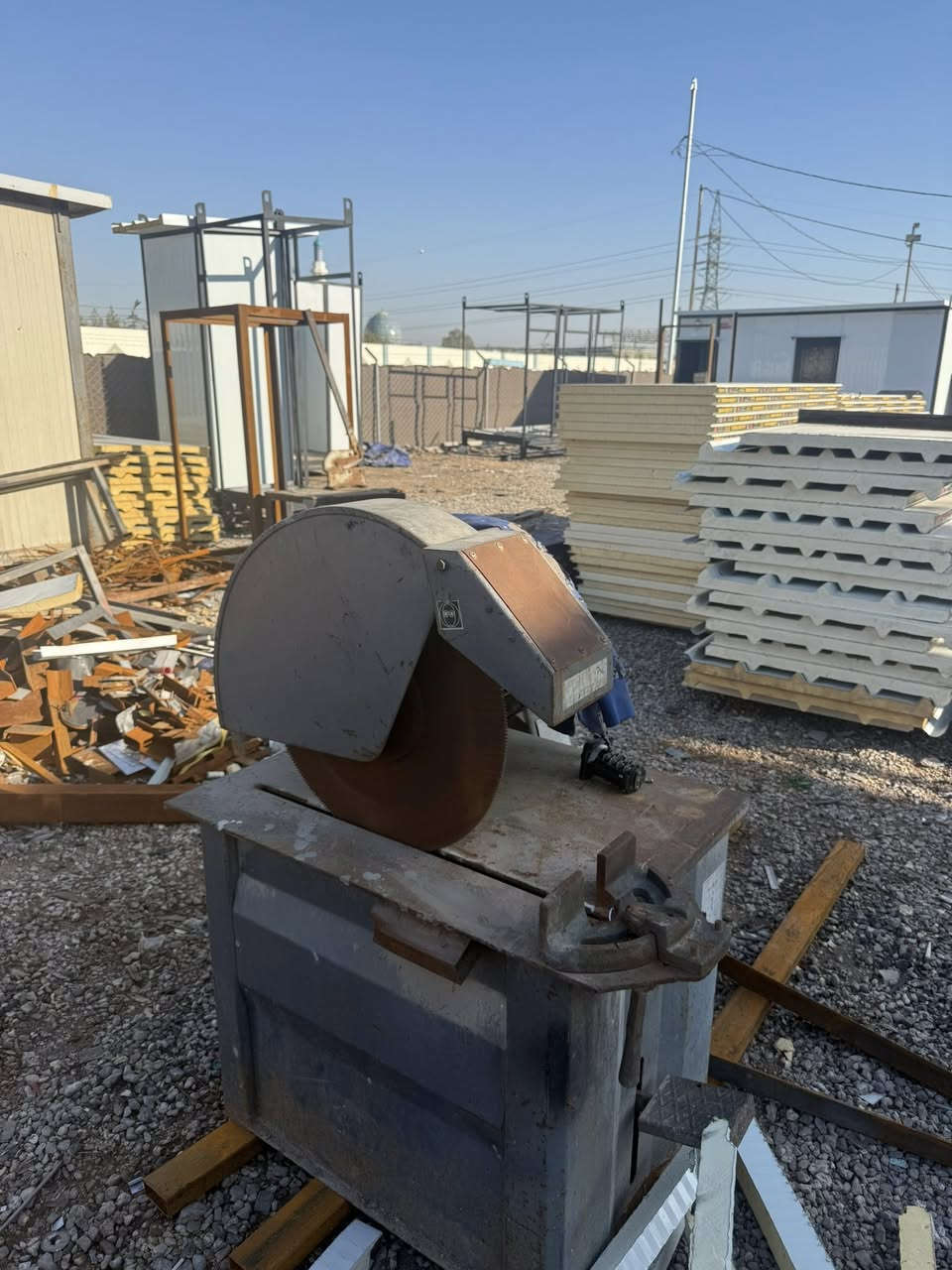 سلام وعليكم كتر عدد 2 للبيع نجف حي الحرفين
***********
