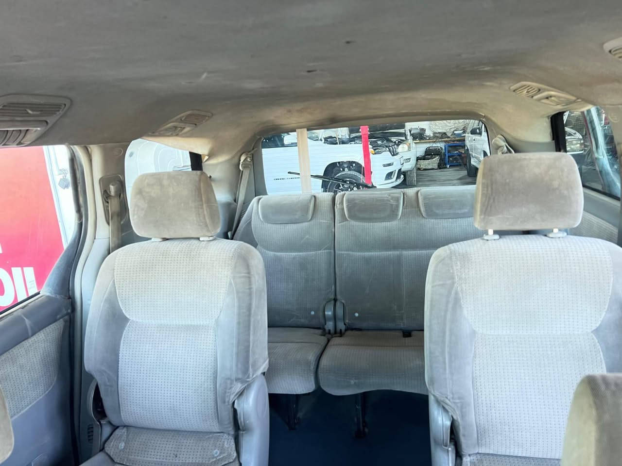 تيوتا سينا موديل 2008 
السلام عليكم سينا 2008 مصبوغه عام(اثر جراد) 
محرك 3.500 v6 سته سلندر
محرك مكفول والكير بي عطل كونترول
ادامه كامله لميكانيك السياره، فلاتر وزيوت
تايرات نص عمر 
السعر 75 وبيها مجال بسيط
مكاني بغداد، رقم ***********
