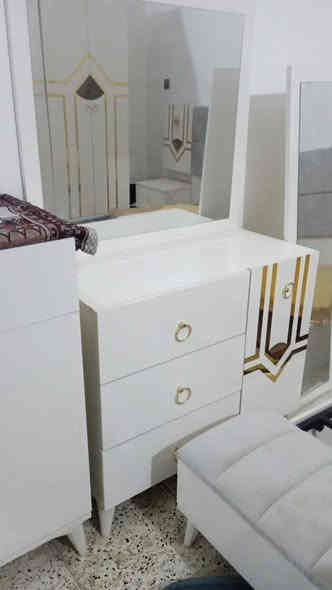 غرفة للبيع سعر 350
وتساب  ***********
