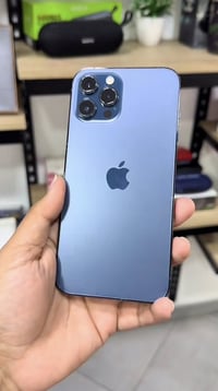 آيفون12برو ماكس سلام عليكم عندي آيفون 12برو ماكس مامبدل بي آي يشي فيس ...