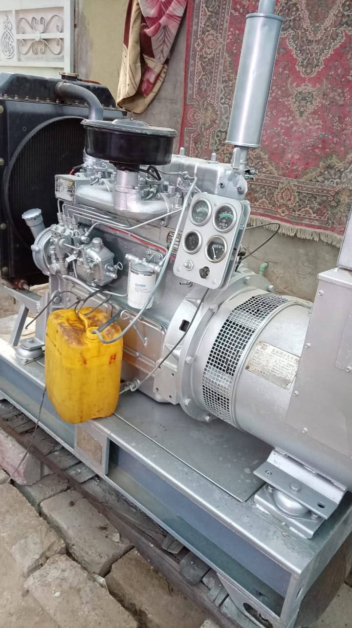 السلام عليكم
🔹 للبيع مولدة بيركز 30 كيلو 🔹
مولدة نظيفة وشغالة، قدرة 30 كيلو (37.5 KVA)، ثلاث فاز، مناسبة للبيت الكبير أو المحلات والورش والمشاريع.

✅ شغالة وجاهزة للفحص بأي وقت 
✅ محرك نظيف ومكفول صابغه للنظافه لا أكثر 
✅ توليد نظيف وكذلك مابي أي عيب تجي تفحص بالي يعجبك 

💰 السعر: 12 ورقة وبيها مجال 
    المكان : بابل ( كفل ) 

للاستفسار : ***********
