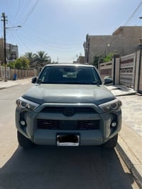 فورنر 2022 sr5 رقم بغداد  محرك 6 سلندر 4000 مواصفات بصمه  رادارات حساس...