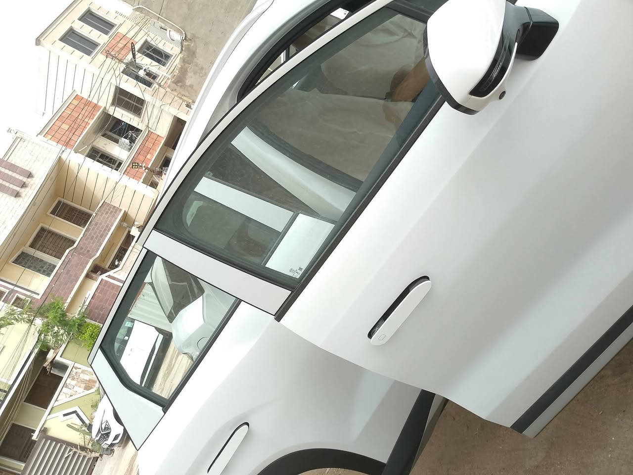 جميع نواع زجاج اليسارات القديم ولحديث نقل وشدداخل بغداد مجانن
وبنسب السعار رقم الهاتف ***********
