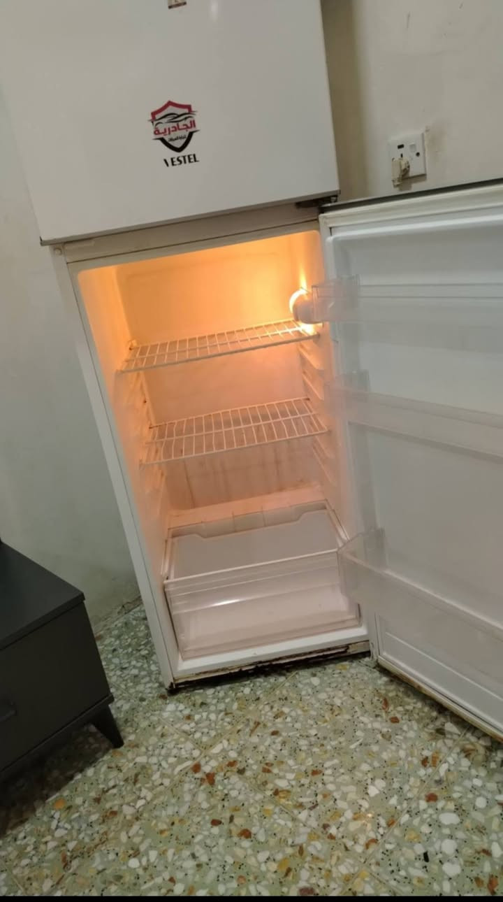 للبيع غرفة تركية ب750
والثلاجه ب160
مكانهن شهداء البياع.


**إذا كنت صاحب هذا الإعلان وتريد حذفه لأي سبب، رجاءا أرسل رسالة إلى الدعم الفني**