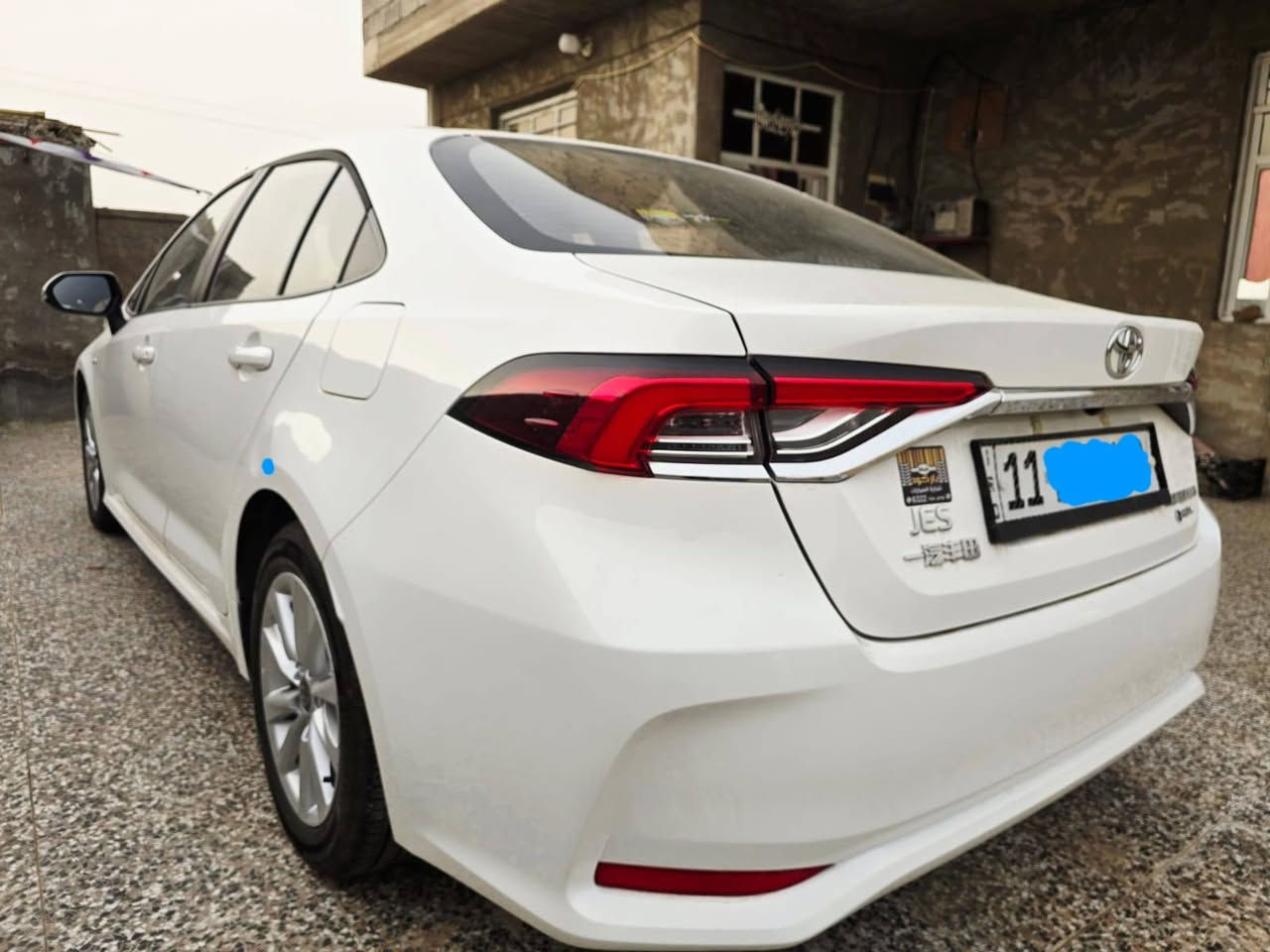 السلام عليكم 
كورلاه شكل الخليجي هايبرد 
موديل ٢٥
ماشيه ٧  الف
فول مواصفات 
رقم بغداد بسمي تحويل مباشر سعر ١٥٧ بيهه مجال حك لجيه 
مكاني بغداد للستفسار اتصل ***********
