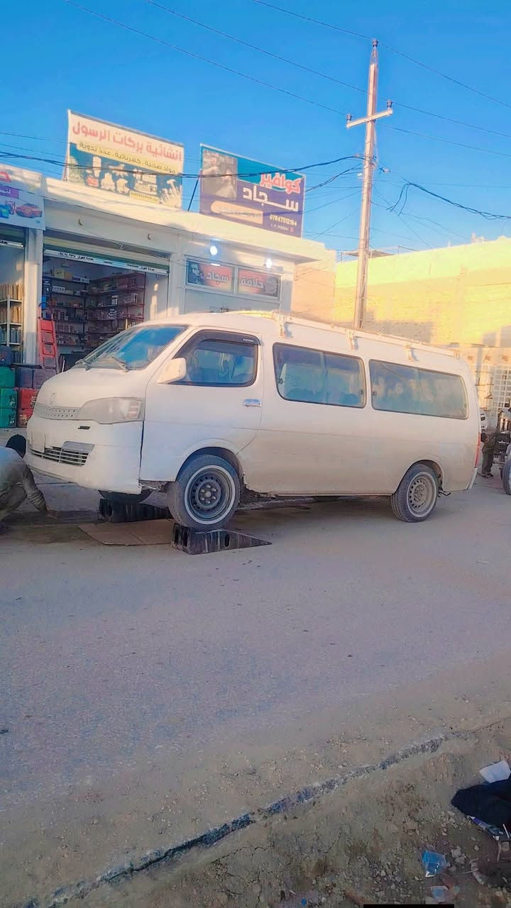 سلام عليكم جنبي البيع موديل 14السياره مكينه ونجي كير حداديه كله جديد بيهه خياسات بس الهلال الكدام سياره السنويه صاقطه بل 19 مابيه لا ضربه ولا صبغ عليهه 420مرور فقط السعر 50وبيهه مجال ستفسار تصال ٠*********** مكان نجف
