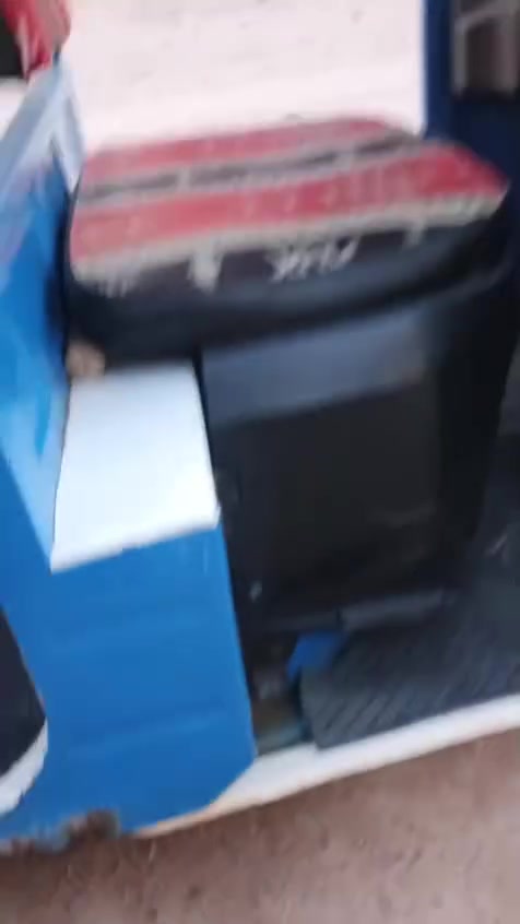 تكتك مديل 20  رقم و سنويه مجفته مرا وحده  تكتك ما بيها اي ضربه بس بيها خياسات قليله كهربائيات كلها شغاله  مكاني البصره سفوان الستفسار ***********
