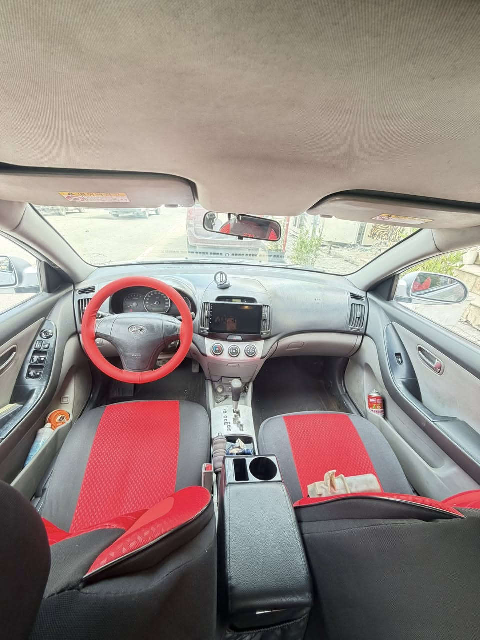 سيارة مكفوله كفاله عامه عدا الجاملغ الخلفي محرك وكير ترايك روحه جيه للبصره ولا غرامه عليها سنويه لل2027
للتواصل***********
السعر 10.000$
دفتر يعني وبيها مجال بسيط حك الجية
