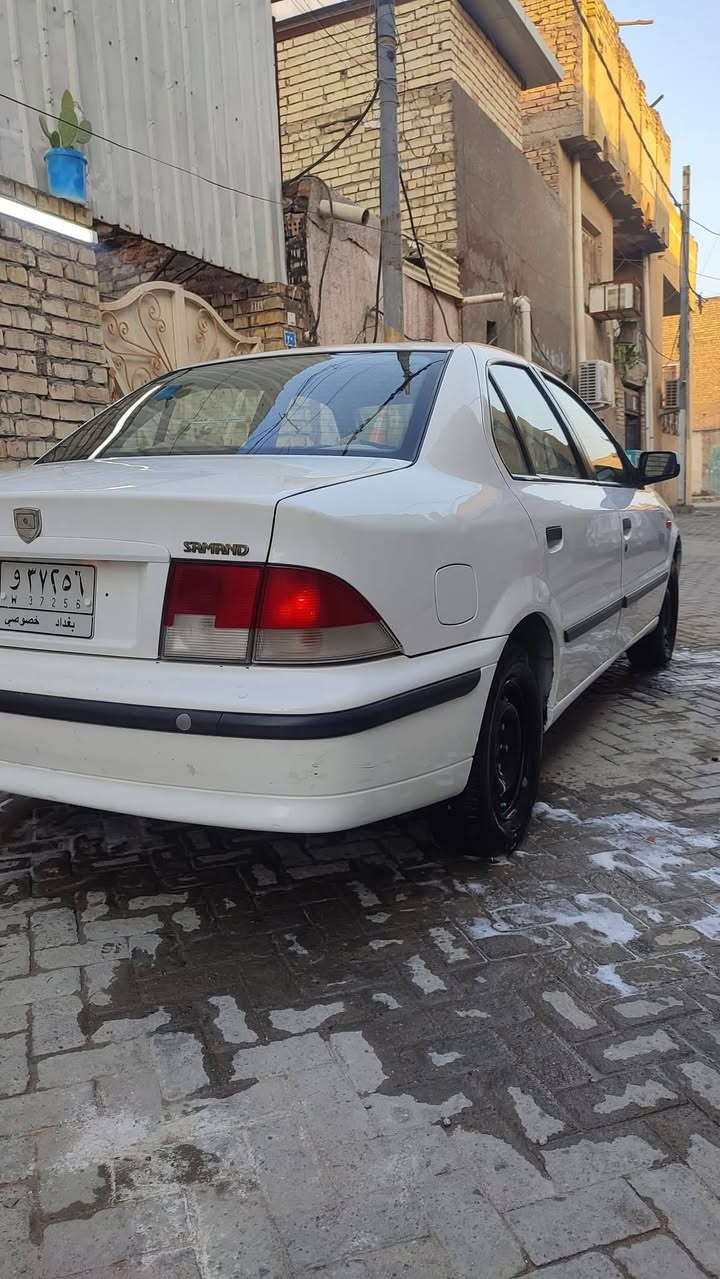 سلام عليكم سمند للبيع 2011🌹
سيارة حلوه ونضيفة  لا فتح لا تبديل  لا🚸 تنقيص ولا تبخير حداديه جديده مابيها كل🪬 نقص تخم تاير (رقم بغداد) ⚡
 مكاني/بغداد/مدينة الصدر 🏠
للاستفسار***********📞اتصال واتساب
السعر / 57 وبيها مجال ☘️
