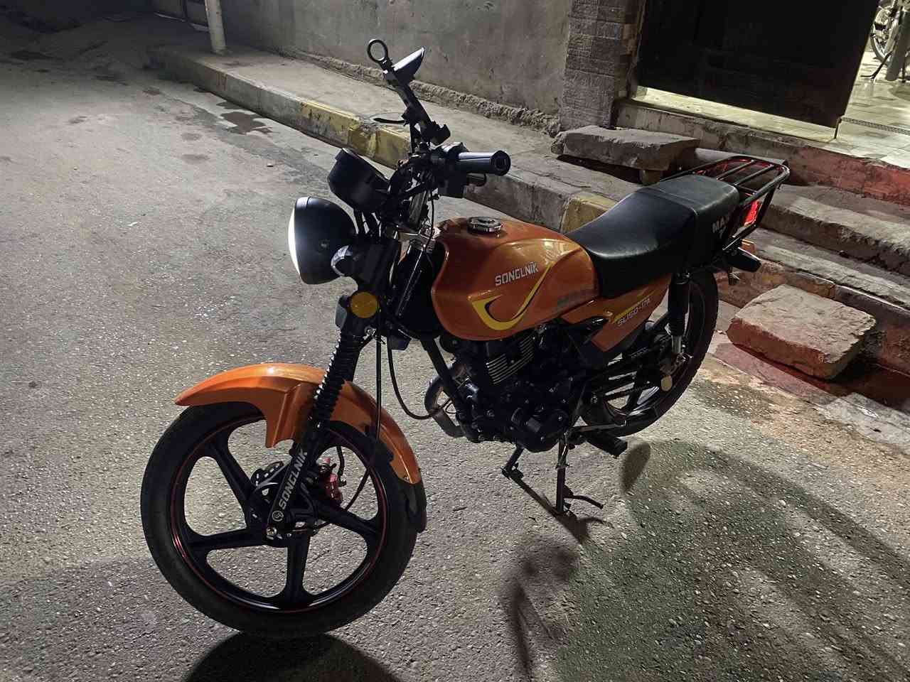 للبيع لمعرفه التفاصيل و السعر تواصل واتس اب ‪+964 772 816 5675‬


**إذا كنت صاحب هذا الإعلان وتريد حذفه لأي سبب، رجاءا أرسل رسالة إلى الدعم الفني**