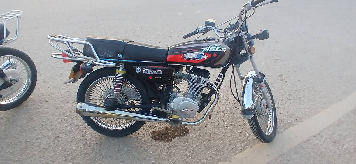 دراجه اربعه كير تايكر للبيع 2021وراق 3ما مفتوحه السعر 550 وبيها مجال


**إذا كنت صاحب هذا الإعلان وتريد حذفه لأي سبب، رجاءا أرسل رسالة إلى الدعم الفني**