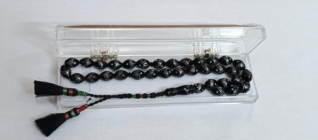 سبحه النارجين الطبيعي أصليه تطعيم 33حبه الحجم 12 الحبه
السعر 25الف 
توصيل جميع المحافظات 5الف
*********** بغداد, العراق
