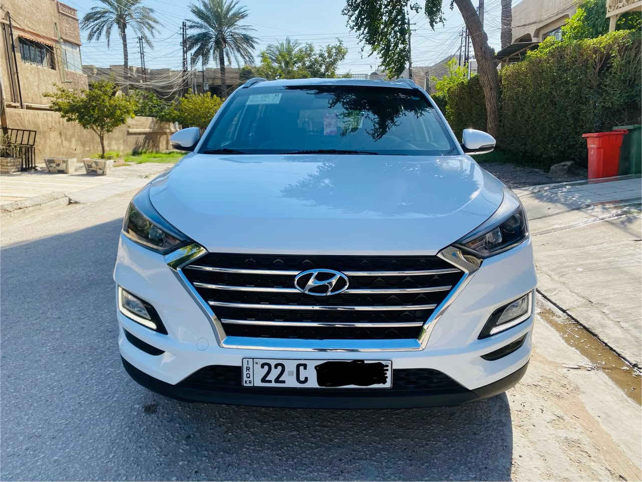 🚘 هيونداي توسان 2020 خليجي – فول مواصفات

🔹 رقم أربيل – باسمي مباشرة
🔹 مكفولة
🔹 فحص وسنوية جديد
🔹 سيارة نظيفة جداً (هزة)

⚙️ المواصفات:
✔️ محرك 2000 سي سي
✔️ بصمة تشغيل + أبواب
✔️ كشنات أمامية كهرباء
✔️ حساسات أمامية وخلفية
✔️ شاشة كبيرة + كاميرا 360
✔️ شاحن موبايل وايرلس
✔️ LED حاجب
✔️ ويل كبير
✔️ قطعتين تبريد
✔️ مراية شفط
✔️ هندبريك يدوي

📍 الموقع: بغداد – الكرخ
💰 السعر: 197 ورقة وقابل للتفاوض للجادين فقط

📞 للاستفسار: ***********
