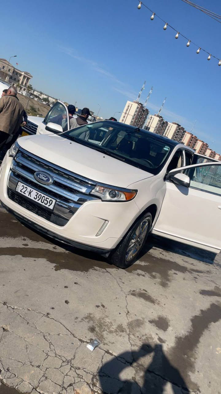 ‎گيج ئةليكتروني سئ شاشةوبةسمة
‎ناو كريمي و ٧رةنگ 
‎كوشين جلدو كارةبايي و هيتةر و خةزن
‎دةبل گير و تاك ئةكسل
‎شاشة گةورة و ١٠ سةماعة سيستةمي ئيمپريفايةر سوني
‎سةقف پاناروما
‎كودي دةرگا
‎كاميرةو حاسسة
‎ئاوينة رادار
‎سوندوق شةفت
‎ويل 20ئينج و كروم
‎زور مواسةفاتي تر...........
‎سةيارةكة زور خاوين ماوةتةوة بةناوي خومة هةزةو سةنةوي ورةقةمي نويية مەکینەی نوێ بە شەرت بةس بونيتي كةميك ساردة كوتة لةگةل بستيك بوياغي هةيةكة لة وينةكة دياريم كردووة سعري١٣٨ وةرةقةية  كةميك مةجال
‎بو زانياري زياتر پةيوندي بةو ژمارةية بكة
***********

‎فورد ئيدج  Limited فول قةپات مواسةفات موديل 2011 مةكينة 3500/ 6پستون ژمارة *********** أربيل, العراق
