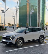 سبورتج برستيج 2024  داخل احمر فول مواصفات للاخير شنو ببالك بيها السيار...