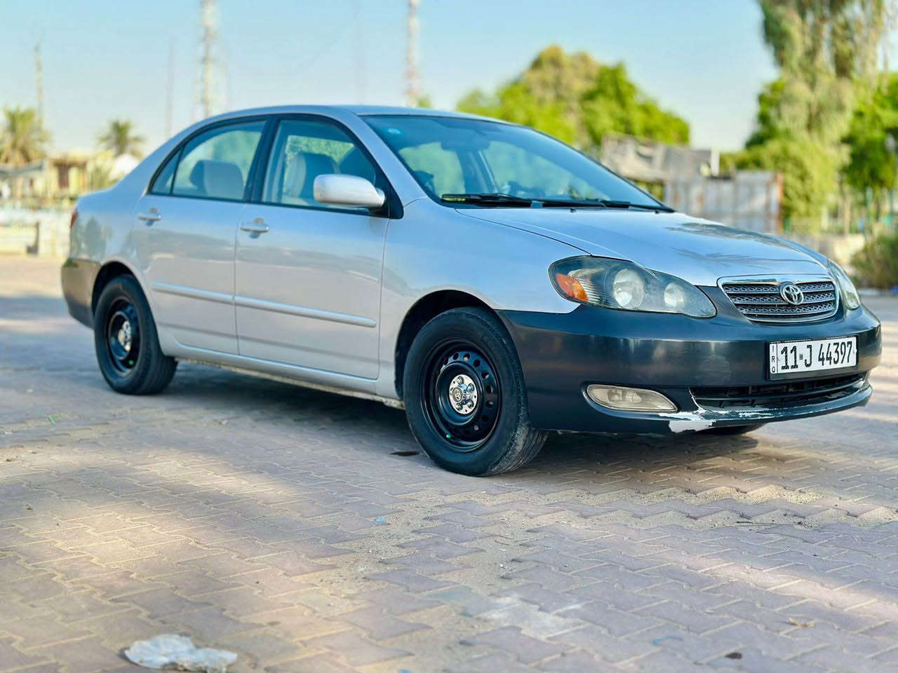 السلام عليكم 
كورلا نحلة موديل 2008 مصبوغة عام للجمالية محرك كير خير من الله تبريد كهربائيات كلها شغالة حدادة نص 50‎%‎ السعر 81$
للاستفسار الاتصال 
***********
رجاءآ لحد يتراسل على الماسنجر فقط الاتصال 
ممنون منكم بغداد, العراق
