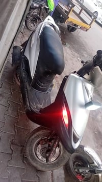 من رخصة الادمن دراجة ماكس للبيع ٢٧٥  07732105611