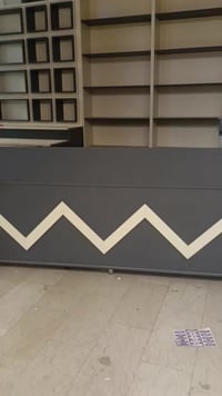 محل كامل بسعر البلاش بيع مستعجل 07804923583