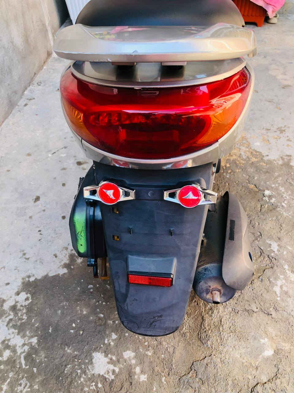 السلام عليكم دراجه بريز للبيع دراجه مال رمبه جديده 
***********
