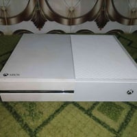 اكس بوكس ون • ٥١٢جيجا • كامل الملحقات