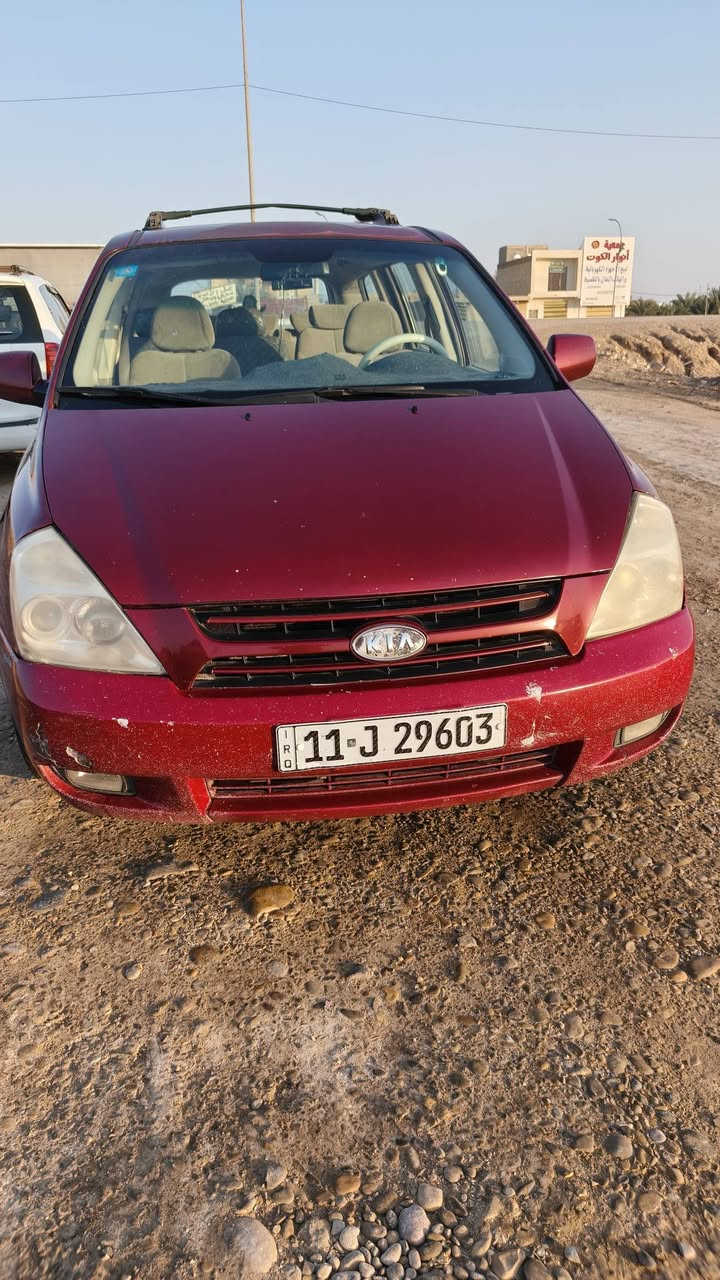 السلام عليكم للبيع كيه سيدونه موديل 2007 السياره بسمي مصبوغة حزام جماليه بيه طخه بالجاملغ الخلفي عكس السايق مكينه وكير مكفول مكان السياره كوت ناحيه جصان السعر 108 وبيه مجال ***********
