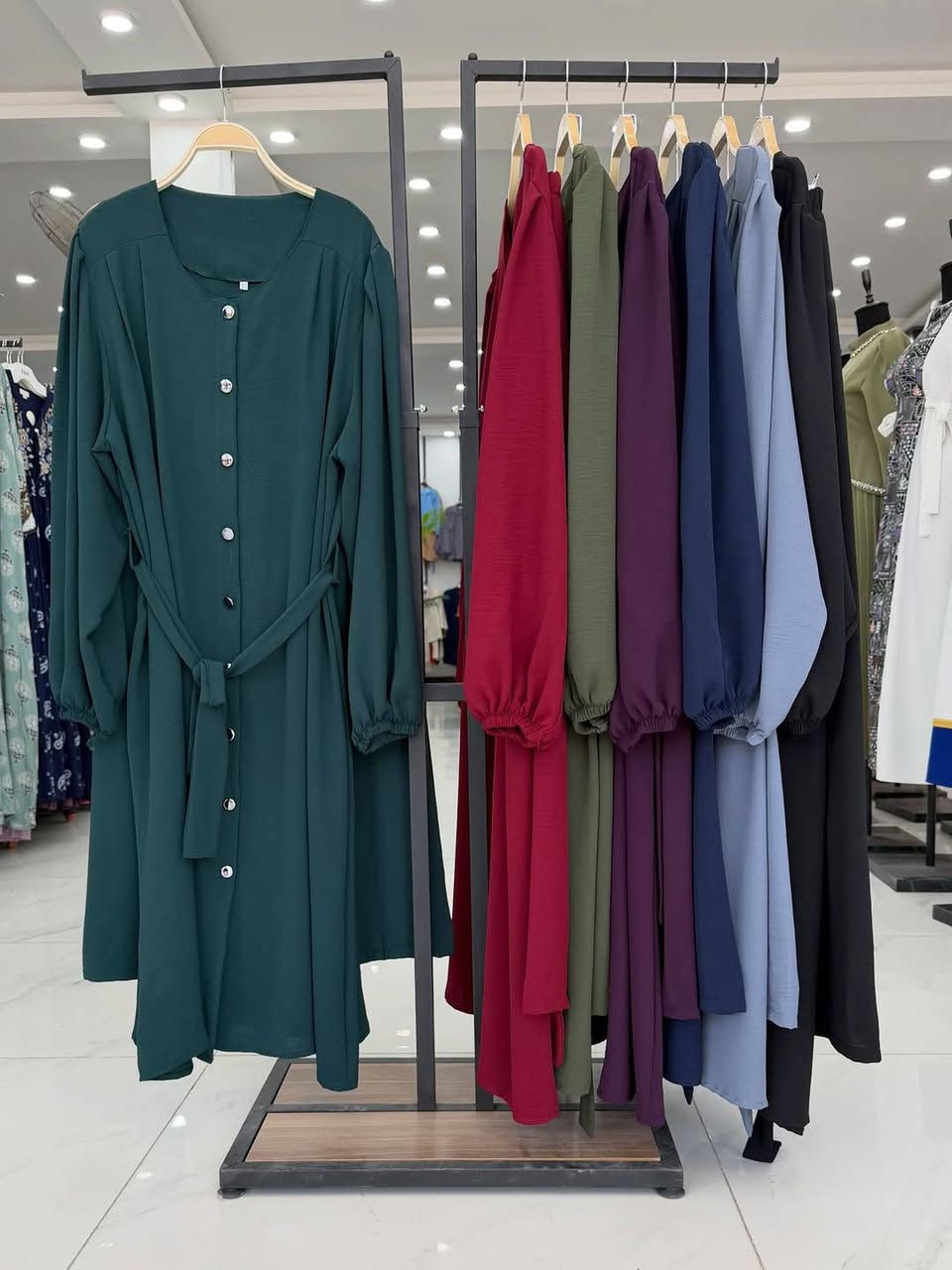 #وصصصصصصل_القياسات_الخاصة_______
🌸 سوت نسائي مطعم تور👍 😍👍
#السسسعر__25ألف 
سارعوا بالحجز كمية محدودة 🫢
#القياسات_48_50_52_54_________✨🖤 
الخامه برومجيك الاصلي
#يوجد خدمه توصيل الفين دينار داخل قضاء المسيب 
توصيل محافظات 6الاف كافة المحافظات العراقية 
توصييييل الباب بيتكك ويدللون علينه الطيبين


**إذا كنت صاحب هذا الإعلان وتريد حذفه لأي سبب، رجاءا أرسل رسالة إلى الدعم الفني**