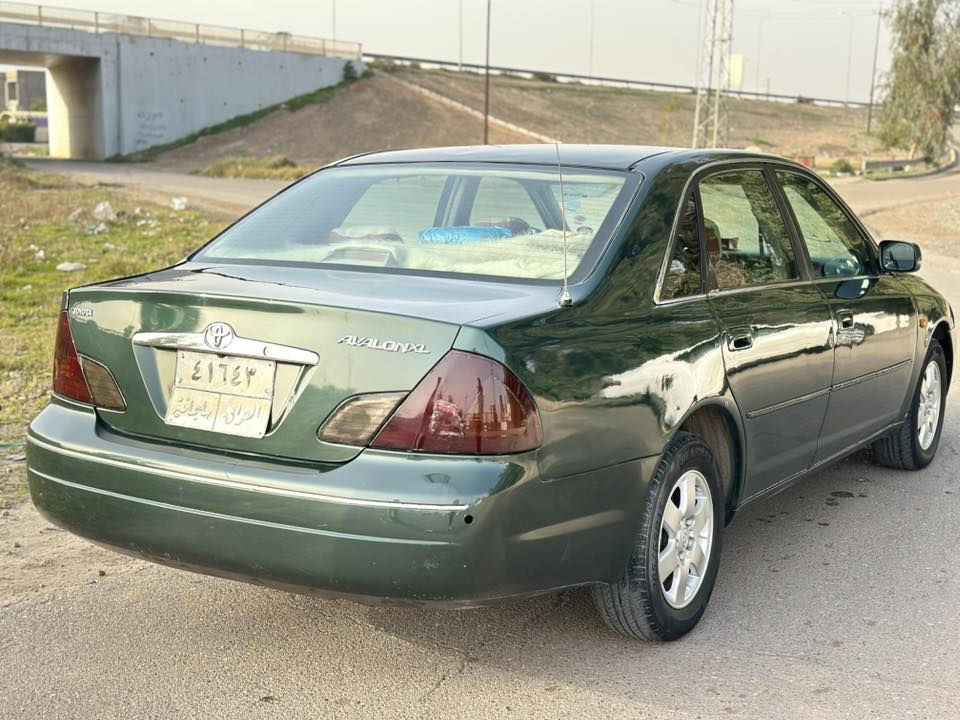 السلام عليكم
افلون 2001 خليجي .
لون زيتوني .
رقم سليمانية شمالي اصولي حره .
محرك وكير مكفولات .
حداديه جديده .
تخم تاير جديد . 
*مصبوغة عام جمالية بدون معجبون وبدون حادث (مكفولة من الضربة والمعجون) .
السعر (٨٠ ) وبيها مجال بسيط .
للاستفسار (‭٠٧٨١ ٨١٢ ٠٠٢٧‬)
