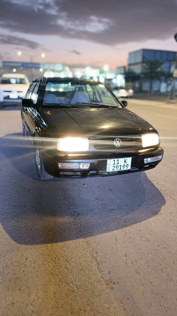 كولف فنتو 1994
رقم بغداد بأسمي تحويل مباشر 
كير ومحرك مكفولات
سيارة جاهزه 
صبغ عام للجمالية
تخم تاير دوشمه جديده 
كهربائيات شغالة 
عنوان بغداد الكاظمية
*********** السعر,45بيه مجال
