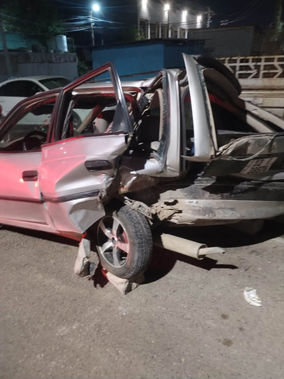 السلام عليكم
اوبل استره 
موديل ١٩٩١
سنويه ورقم جديد 
شرعي بل موصل 
ابيع على حدثها 
السعر ٢٠ وبيها مجال 
***********
