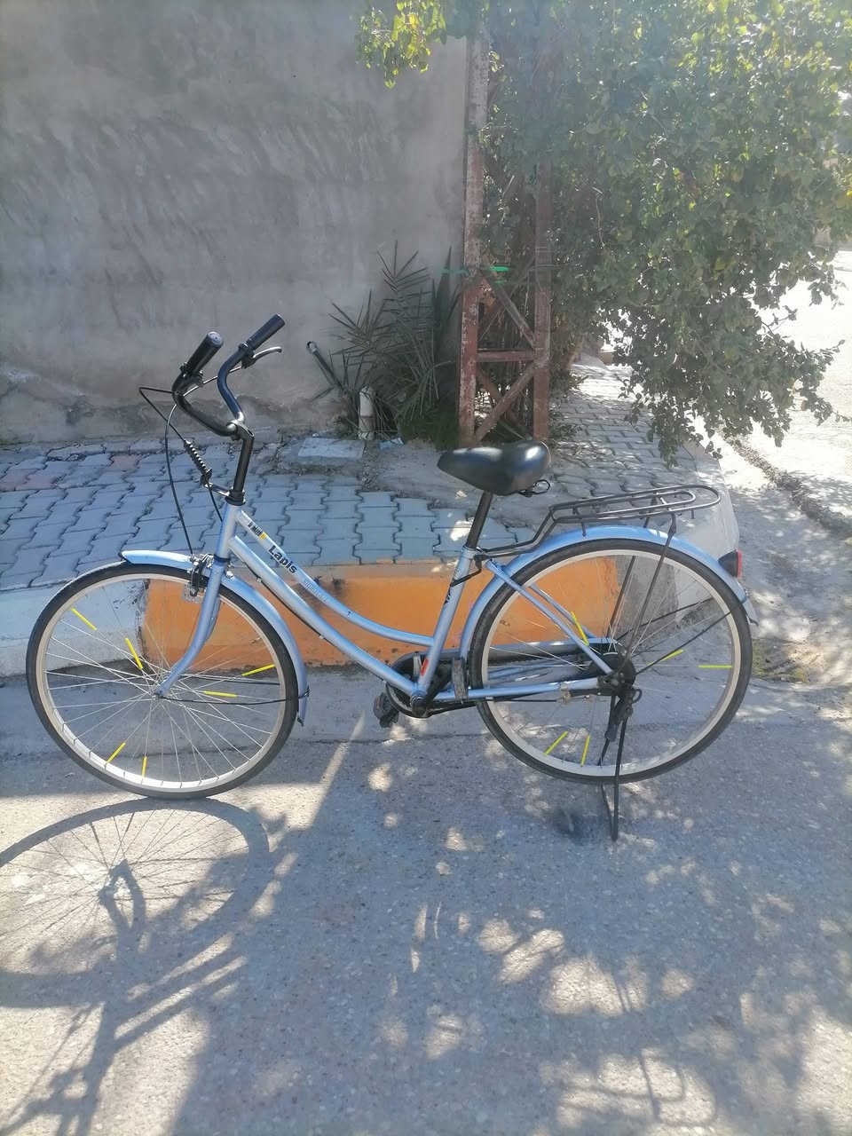 السلام عليكم باسكل للبيع باسكل نضيف كلش كامل مكمل المكان بعقوبه التحرير السعر ٧٥ وبيه مجال الخاص مفتوح حجم ٢٦


**إذا كنت صاحب هذا الإعلان وتريد حذفه لأي سبب، رجاءا أرسل رسالة إلى الدعم الفني**