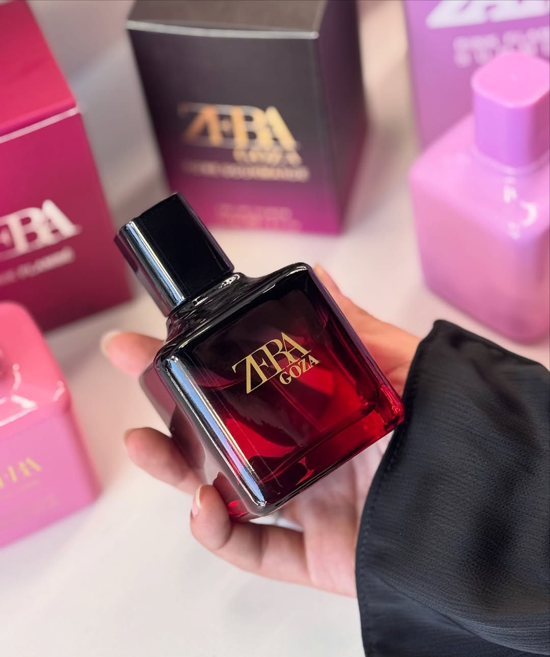 مجموعة عطور راقية 🩷🎀.
ثباتية و فوحان لطيف 

📍الفرع الاول : العامرية شارع العسل مجاور مكتبة العسل
📍الفرع الثاني : العامرية شارع العسل مقابل مجمع اليزن
📍الفرع الثالث : الاعظمية شارع الضباط مقابل كص الآغا البغدادي⁩


**إذا كنت صاحب هذا الإعلان وتريد حذفه لأي سبب، رجاءا أرسل رسالة إلى الدعم الفني**