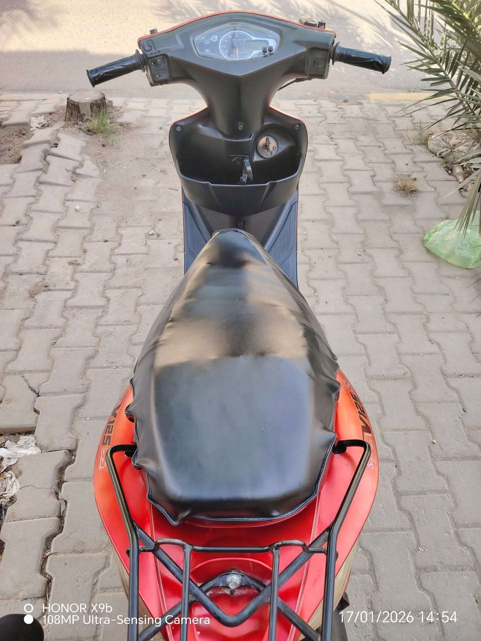 دراجه سكنس ياباني مكفوله مامفتوحه *********** سلف لايتات شلعه كامله من كلشي سعرهه 325 بيه مجال
