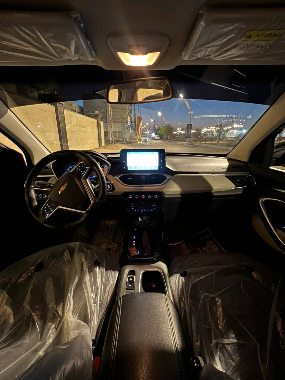 سيارة شوفر ليت كابتيفا مويدل 2023
خليجي بدون ضرر فول مواصفات برمير يعني فول السيارة

فتحه سقف

7 راكب 

رادار 360 درجه 

شاشة تاب

بصمة 

كشنات جلد وكهرباء

السيارة رقمها بغداد 

تبريد قطعتين

محرك 1500 تيربو 

مري شفط 

ويل كروم 

سايد بريك اوتو 

ايكو اقتصادي 

المحرك 4 سلندر تيربو

لد نهاري

تحكم ستيرن

منافض USB

السعر 155 وبيها مجال للتواصل  ***********
