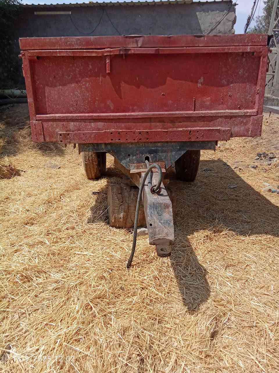 السلام عليكم عربانه سكندريه للبيع جاهزة تخم تاير جديد بستم جديد مكاني نجف مشخاب السعر التصال عل رقم ***********
