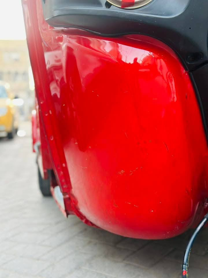 سلام عليكم تكتك 18للبيع رقم اوسنويه تحويل تكتك جاهزه من كلشي ربع ماذب عليهة مصبرغ الخد اليسر اثر زلوغ اودوس فقط مكان بغداد مدينت الصدر السعر 5اونص بيهة مجال ***********
اتصل واني خادم
