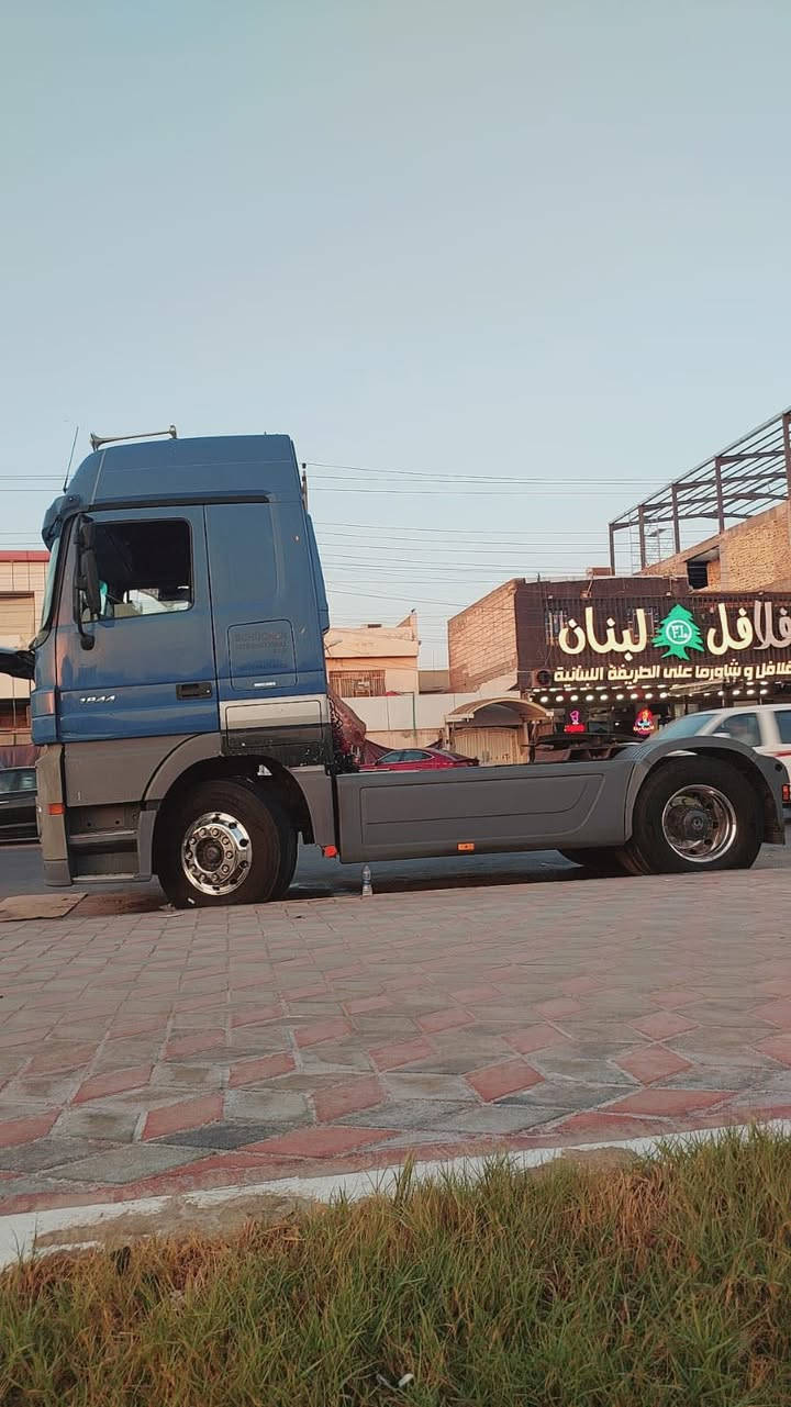 السلام عليكم اكتروز للبيع 2007جوبلس أمامي رقم جديد بأسمي مكفوله كير مكينه شاصي تخم تاير جديد سياره خير من الله  
رقم مبايل ***********
