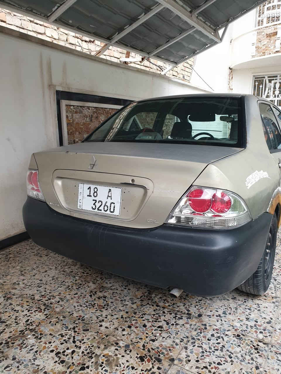 لانسر ٢٠٠٤ رقم واسط انكليزي بسمي السعر ٥٧ بيهة منضومة غاز ٦٠ لتر محرك ٢٠٠٠ صدر تخم تاير تبريد ثلج كلة جديد يرادلهة صبغ فقط مكاني بغداد  ***********
