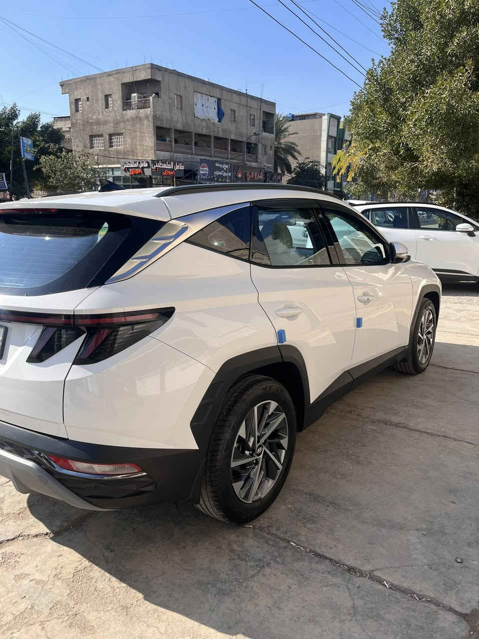 توسان 2024 بغداد مكفوله ماشيه 25 حقيقي بسمي رقم بغداد ***********
