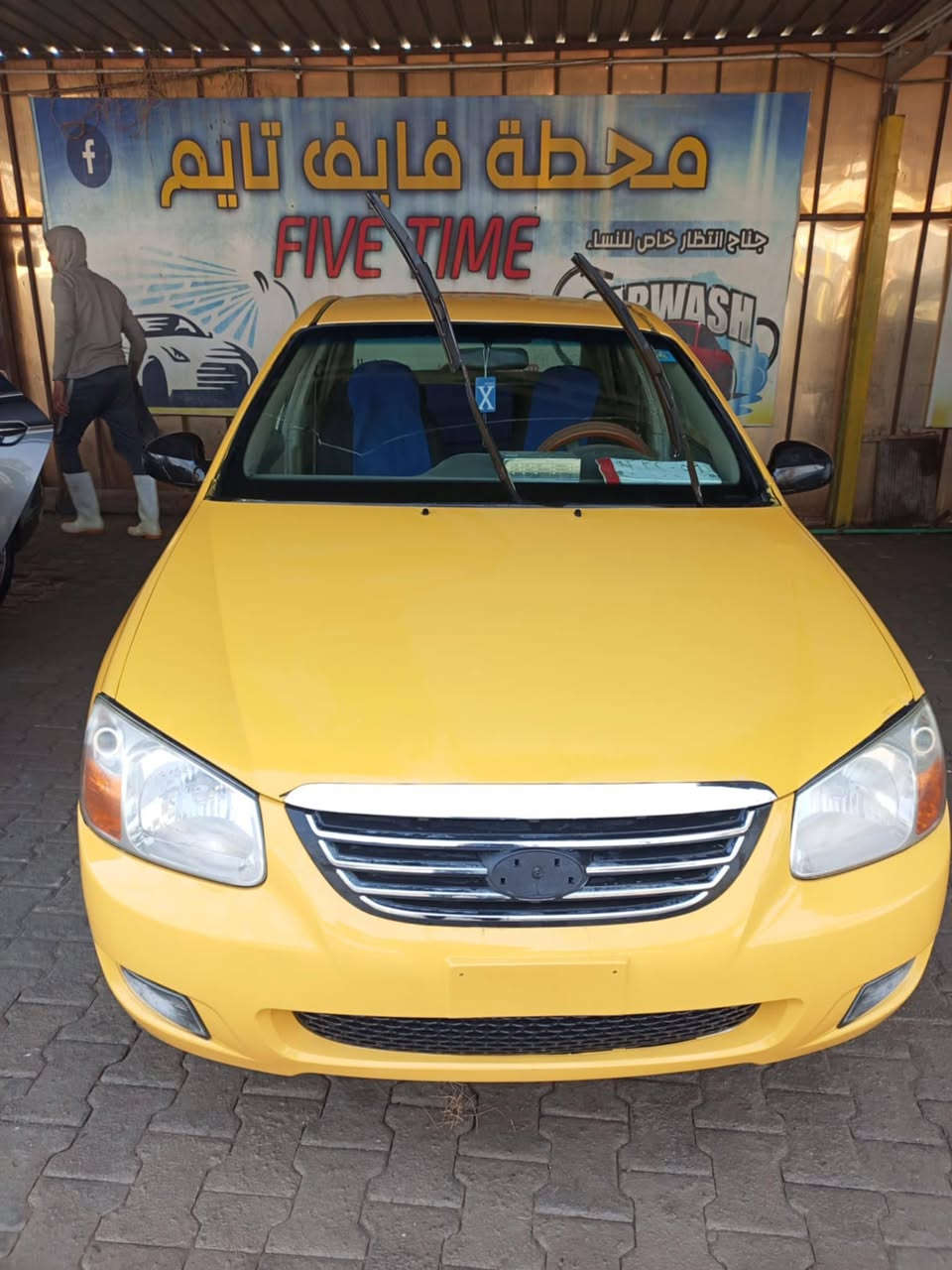 سلام عليكم من رخصة الادمن سيراتو لبيع 2007رقم بابل 
الماني بسمي سياره جاهزه صبغ جديد فقط جاملغ امامي عكس سائق تدفه تبريد شغال حداديه جديده مكينه وكسر مكفولات العنوان بابل المحاويل رقم ***********السعر 60اوبيه مجال
