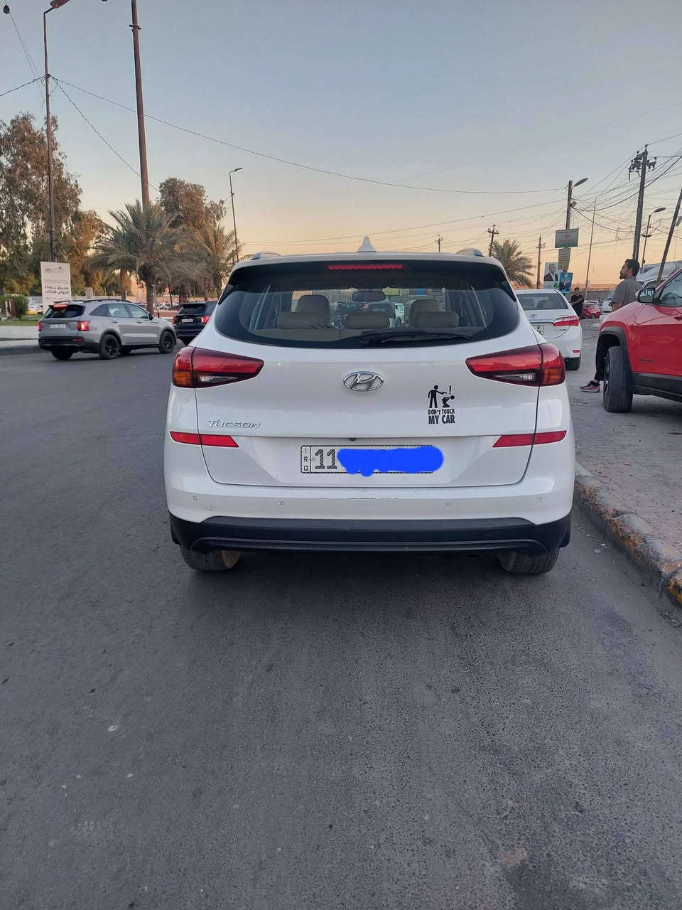 السلام عليكم توسان اللبيع
موديل 2019 رقم بغداد الرقم الجديد  السيارة على وضع الشركة مكفوله كفاله عامه ماشيه ٥٢الف حقيقي  معروفه مواصفات التوسان  تشغيل بصمة سايد بريك رجل
يدات نيكل حساس امامي خلفي يعني فول مواصفات عده البنورما
عنواني بغداد السعر المطلوب 208$
الاتصال والاستفسار ***********
